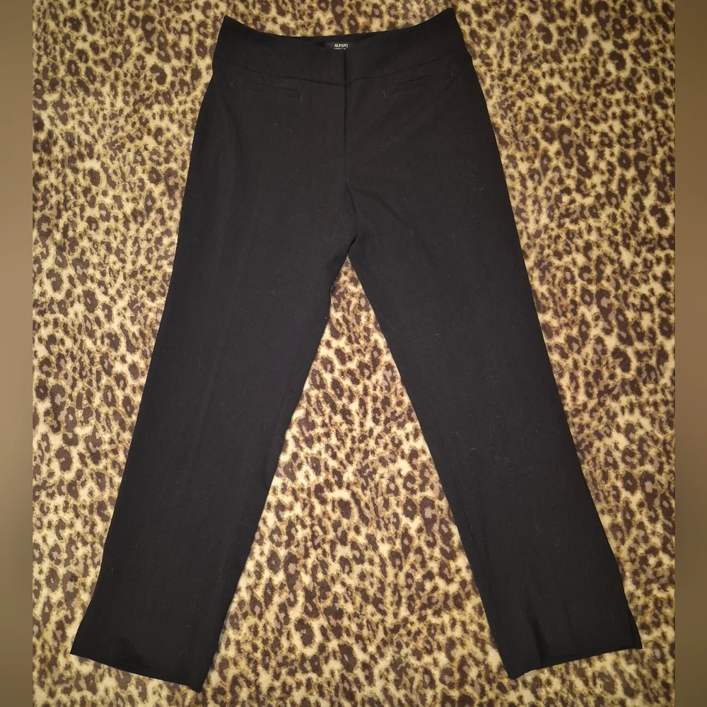 Alfani Women's Black Straight Leg Dress Pants 6 - Picture 4 of 13